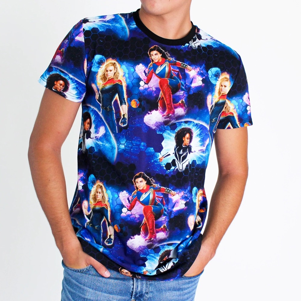 NEW✨ The Marvels AOP Unisex T-Shirt Top Printed Tee Shirt M Cakeworthy